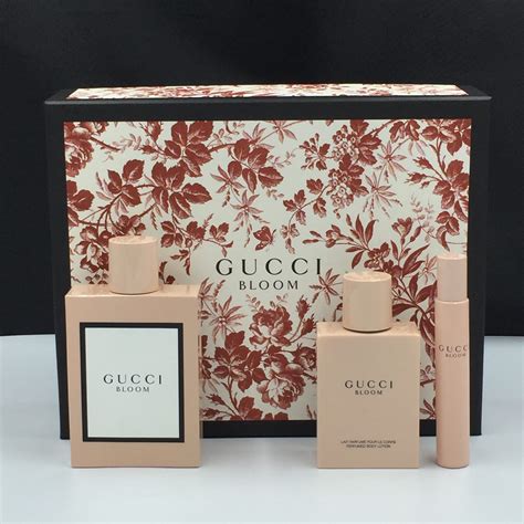 gucci perfume set women'|gucci bloom 100ml gift set.